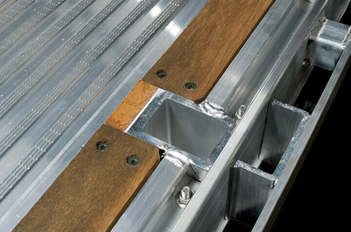 Reitnouer Aluminum Trailer Features